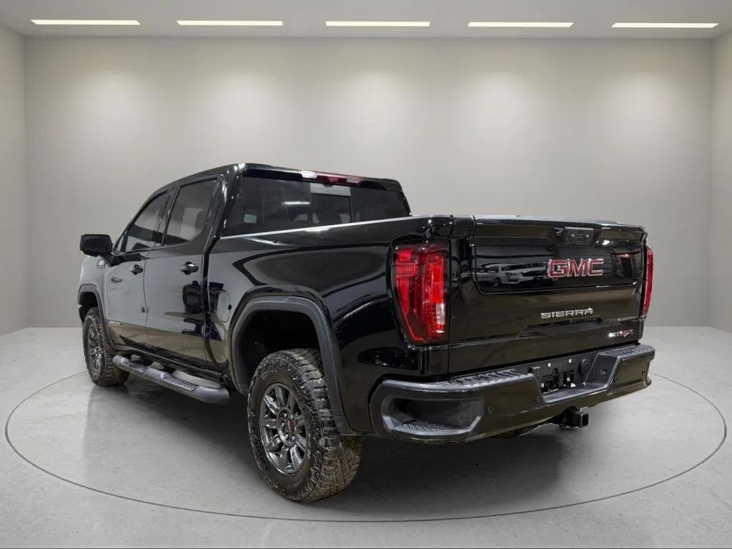 2024 Gmc Sierra 1500 AT4X photo 3