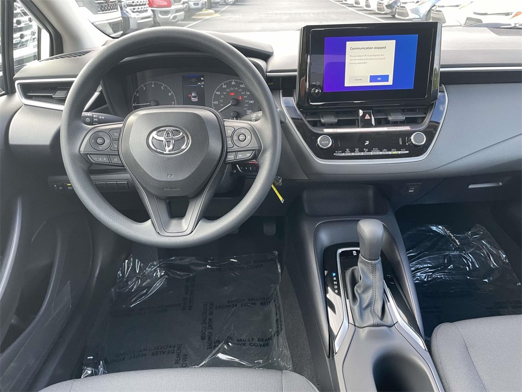 2025 Toyota Corolla LE photo 14