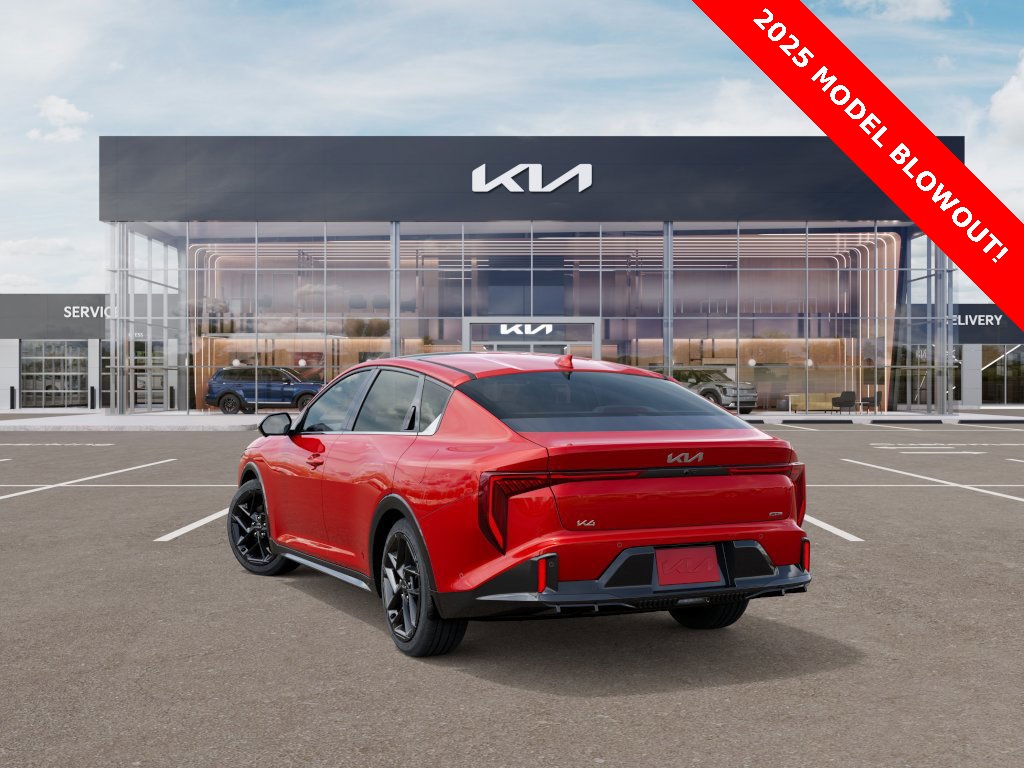 2025 Kia K4 GT-Line Turbo photo 3