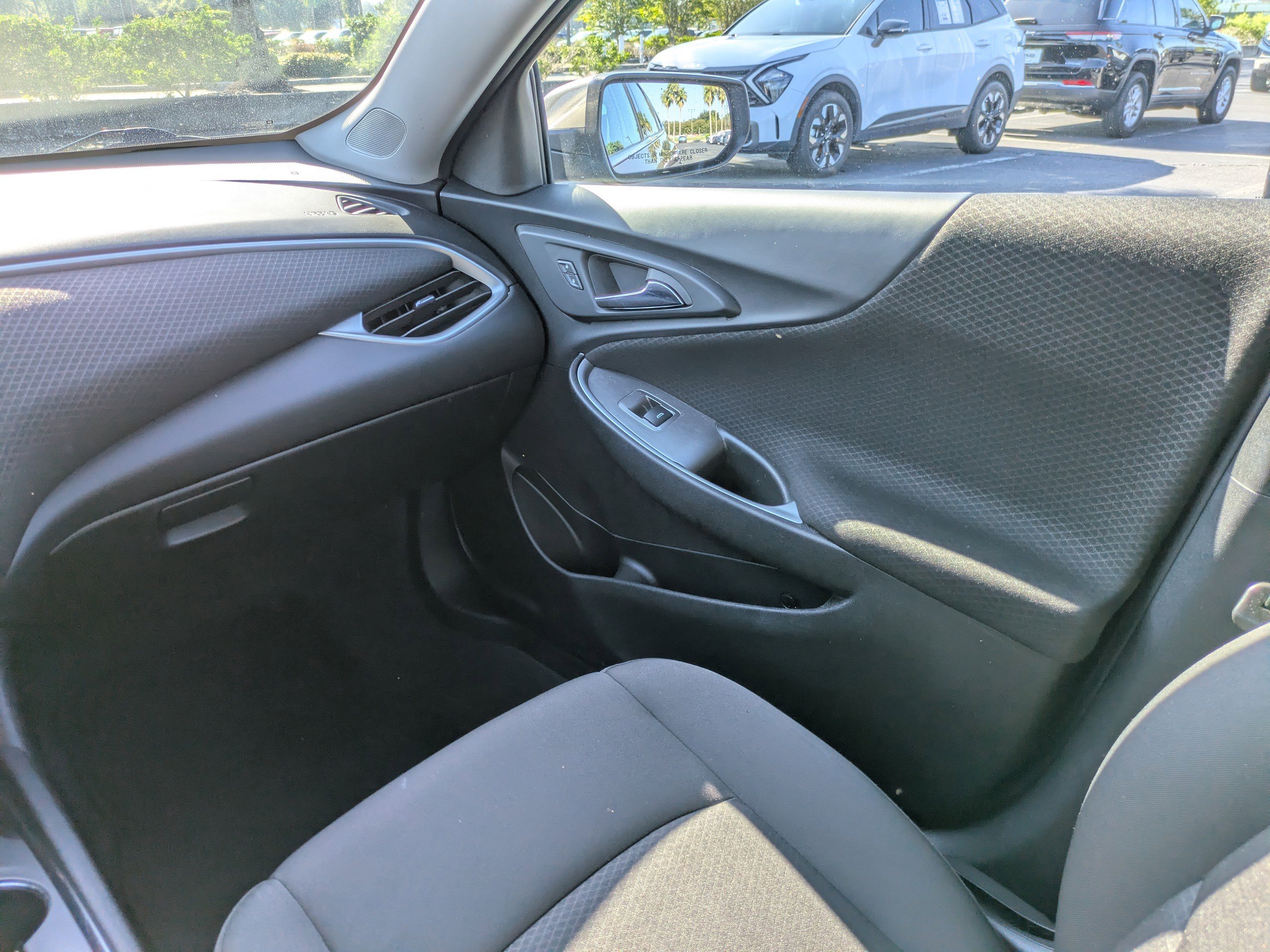 2024 Chevrolet Malibu 1LT photo 16