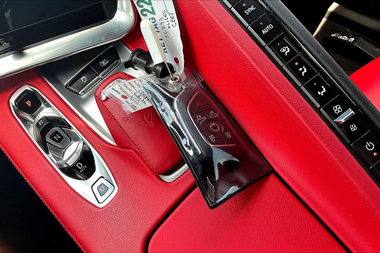 2023 Chevrolet Corvette Stingray 2LT photo 12
