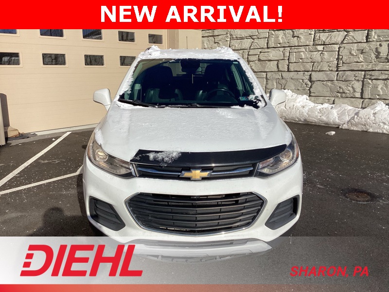 2018 Chevrolet Trax LT photo 2