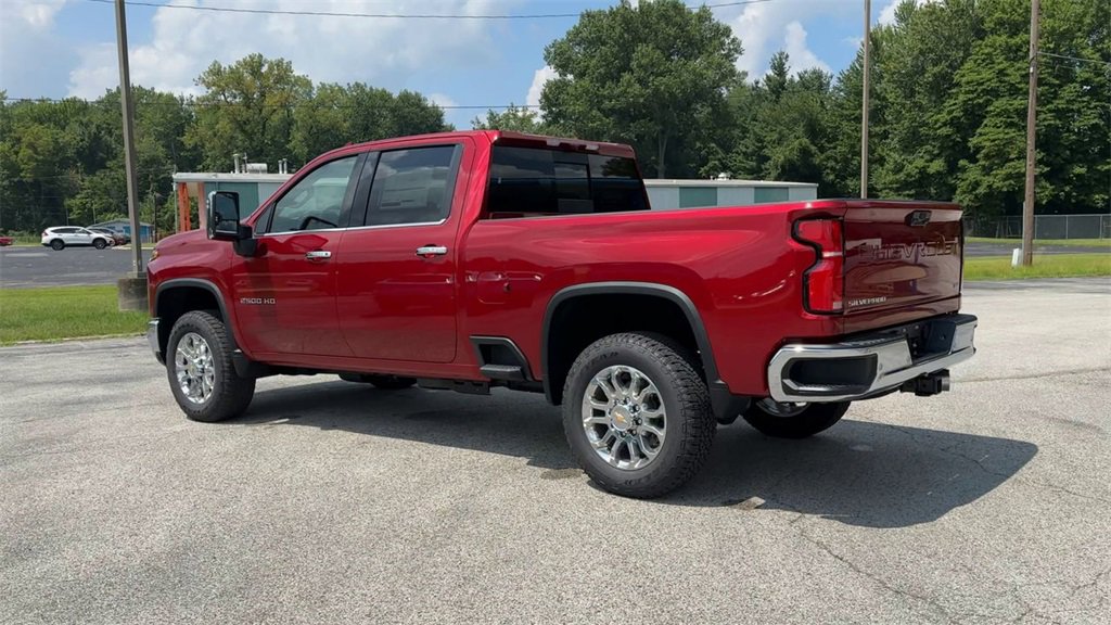 2025 Chevrolet Silverado 2500HD LTZ photo 7