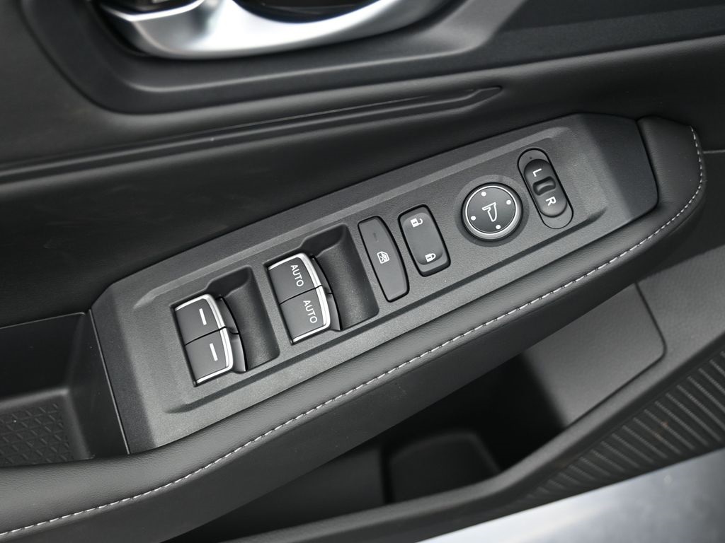 2025 Honda Accord Hybrid Sport photo 11