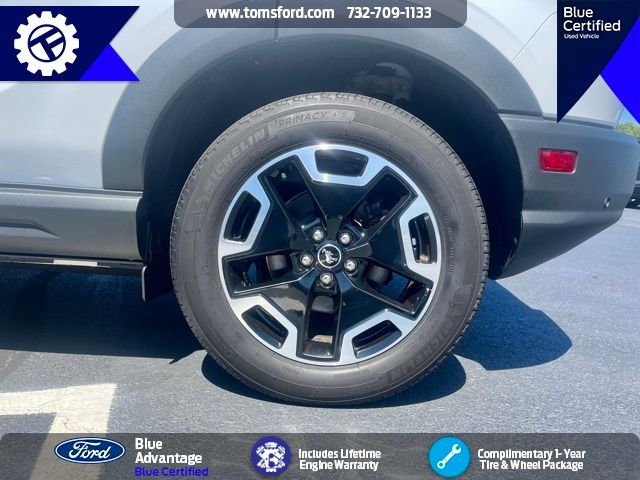 2024 Ford Bronco Sport Outer Banks photo 5