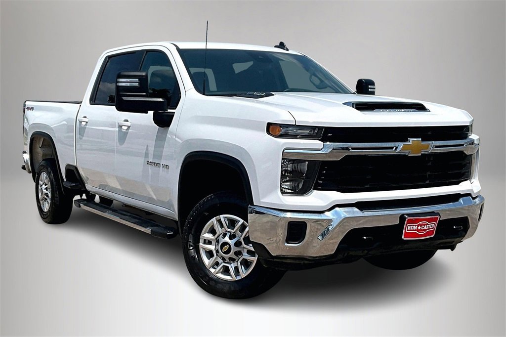 2024 Chevrolet Silverado 2500HD LT's photo