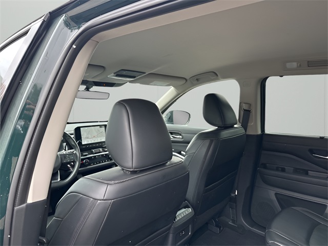 2023 Nissan Pathfinder SL photo 26