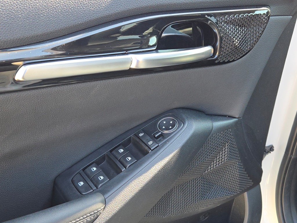 2022 Kia Seltos EX photo 21