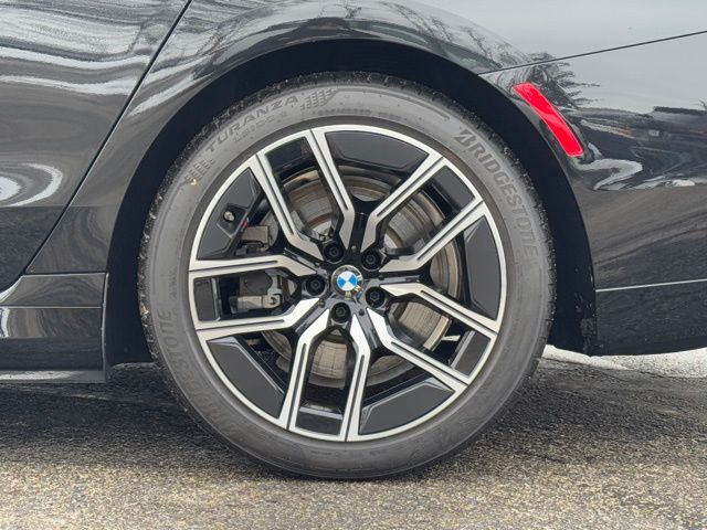 2024 Bmw i7 xDrive60 photo 3
