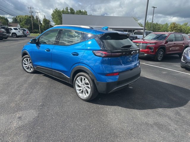 2022 Chevrolet Bolt EUV photo 3