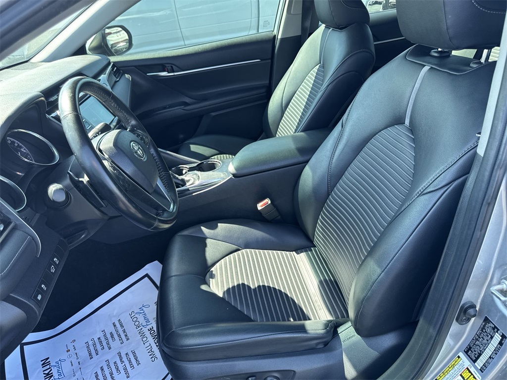 2019 Toyota Camry L photo 17