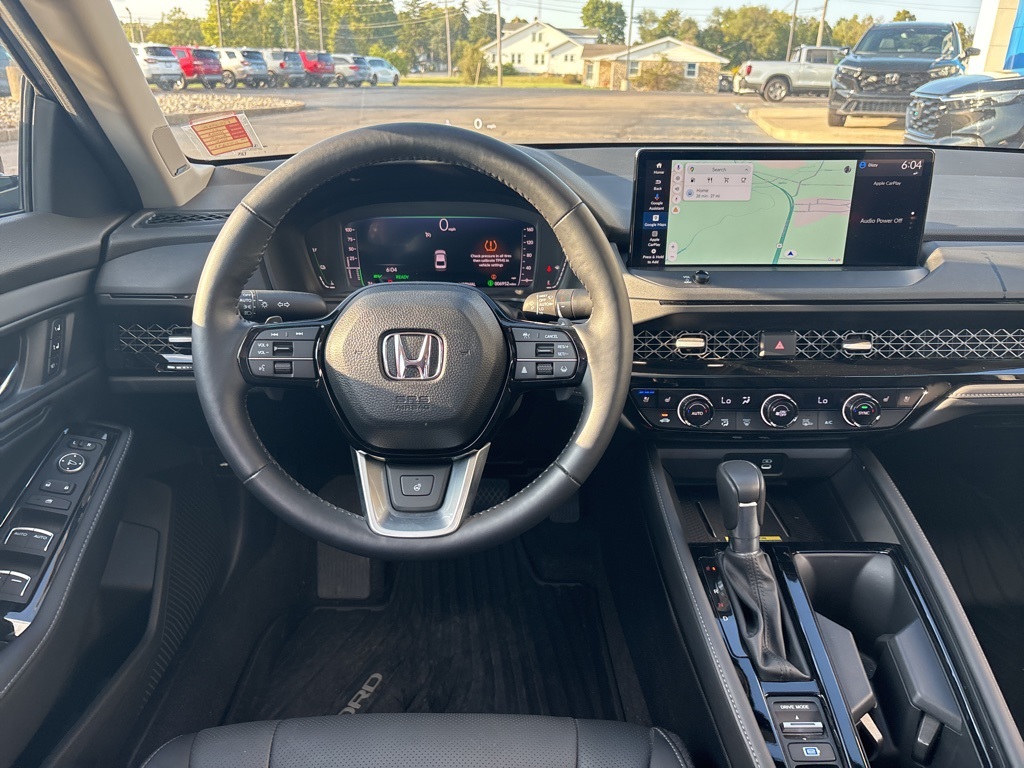 2025 Honda Accord Hybrid Touring photo 10