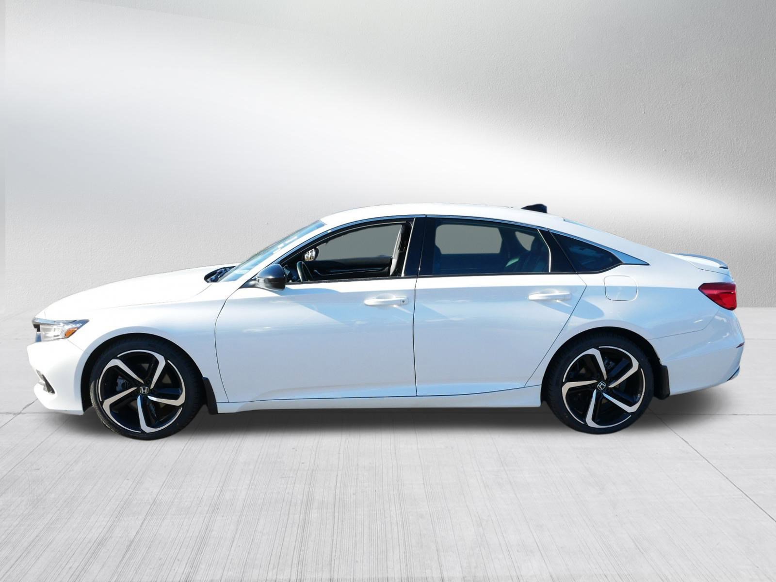 2022 Honda Accord 1.5T Sport photo 4