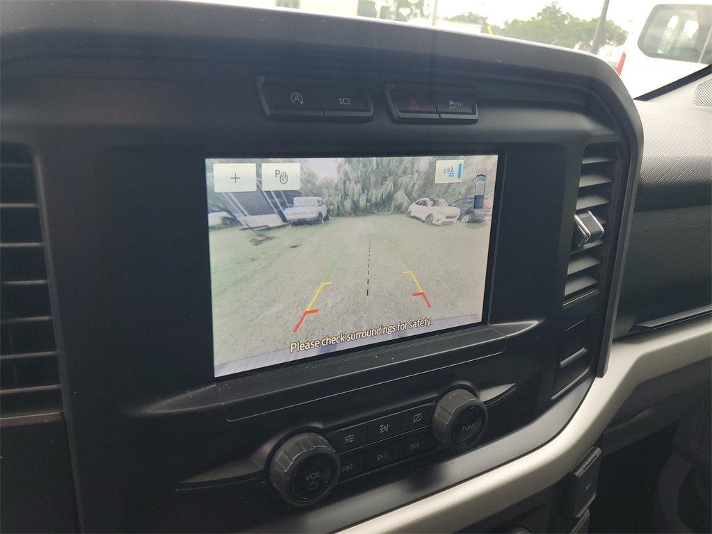 2021 Ford F-150 XLT photo 19