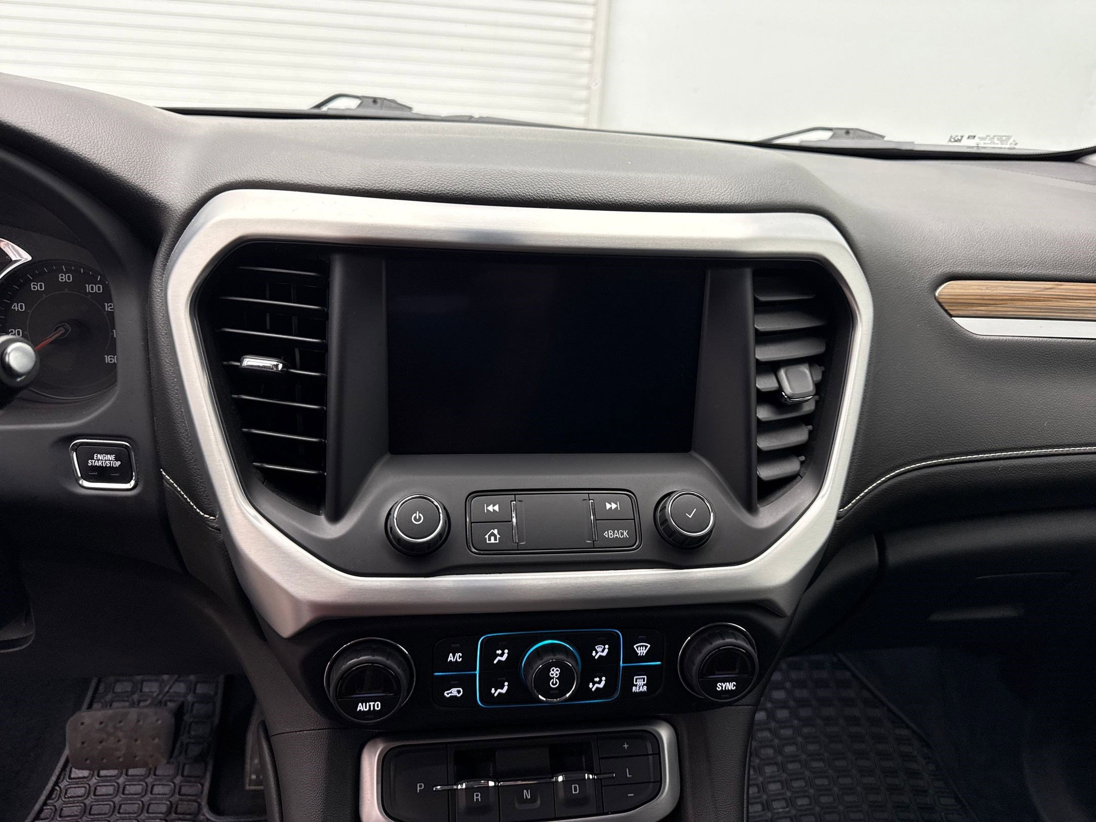 2021 Gmc Acadia SLE photo 32