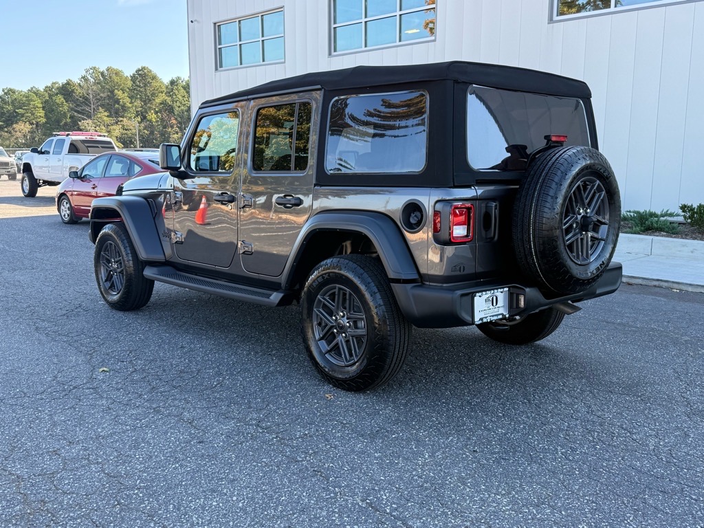 2024 Jeep Wrangler Sport S photo 4