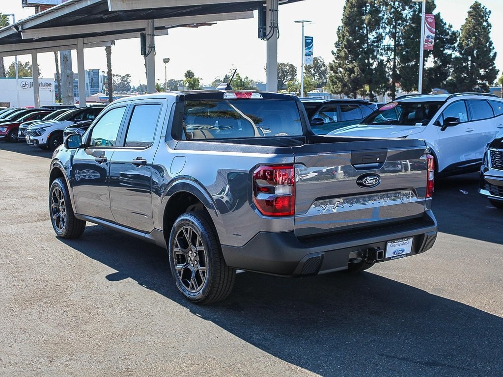 2025 Ford Maverick XLT photo 3