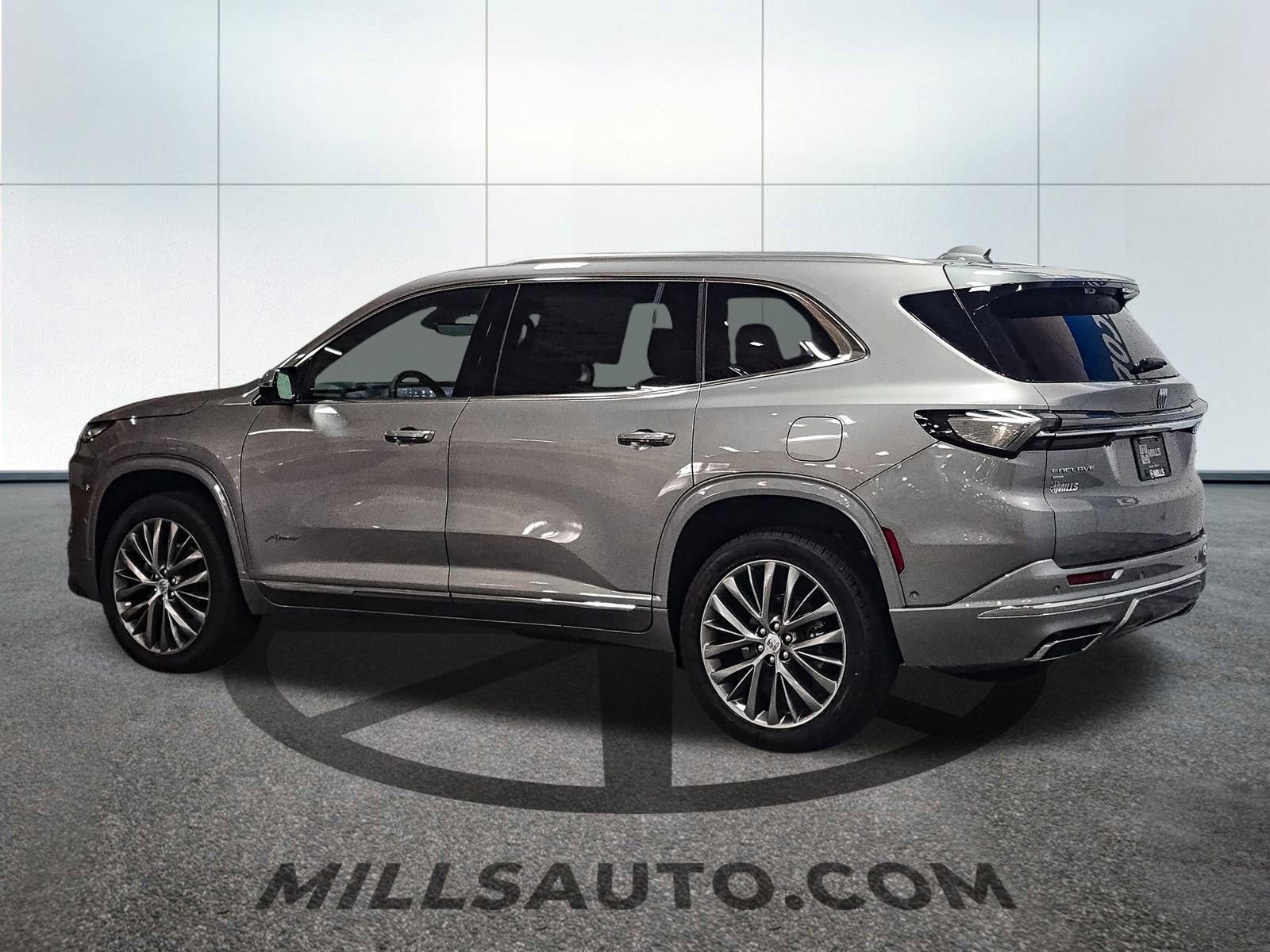 2026 Buick Enclave Avenir photo 3