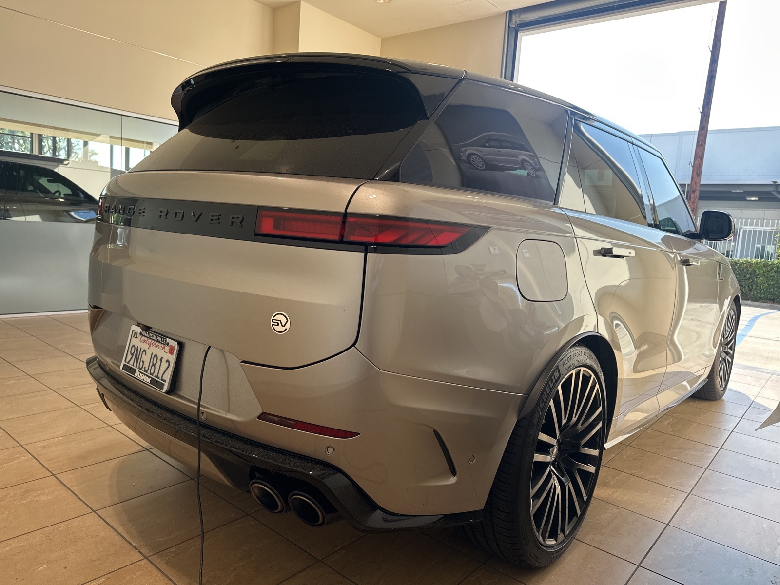 2024 Land Rover Range Rover Sport photo 2