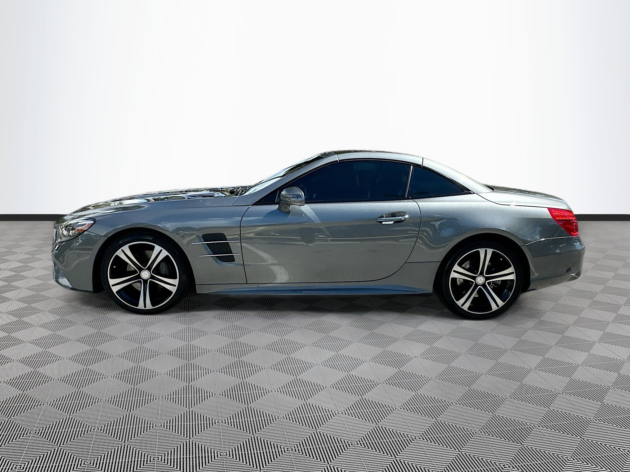 2017 Mercedes Benz SL 450 photo 4