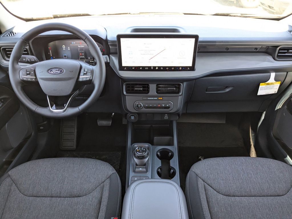 2025 Ford Maverick XLT photo 8