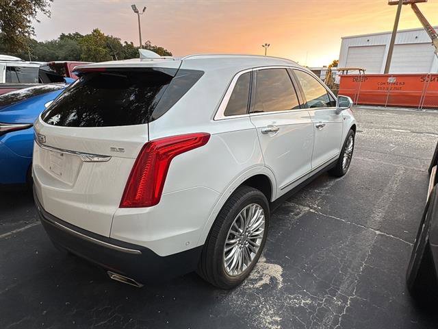 2017 Cadillac XT5 Premium Luxury photo 5