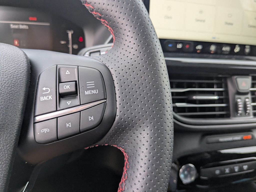 2025 Ford Escape Hybrid ST-Line photo 20