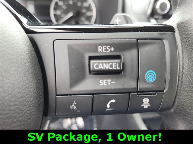 2022 Nissan Rogue SV photo 14