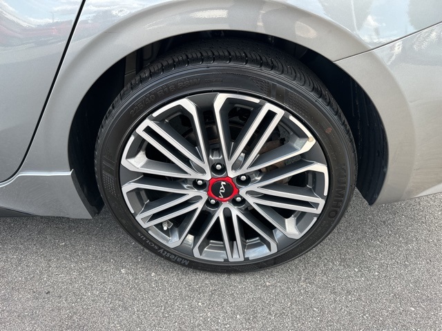 2023 Kia Forte GT photo 35