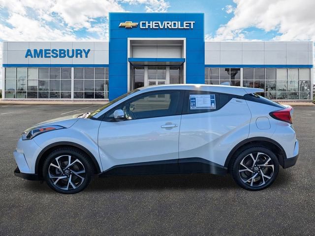 2018 Toyota C-HR XLE Premium photo 4