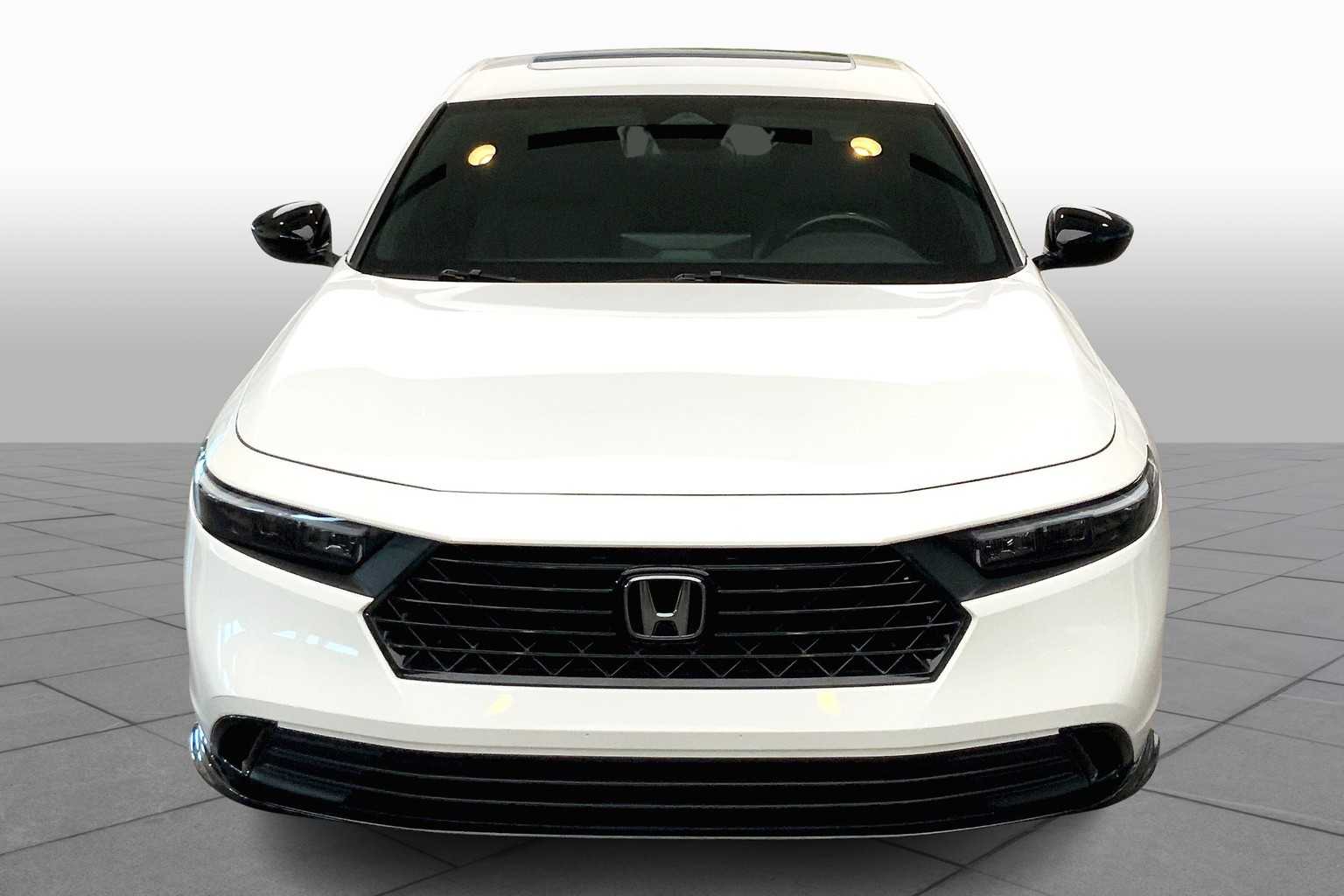 2024 Honda Accord Hybrid Sport-L photo 3