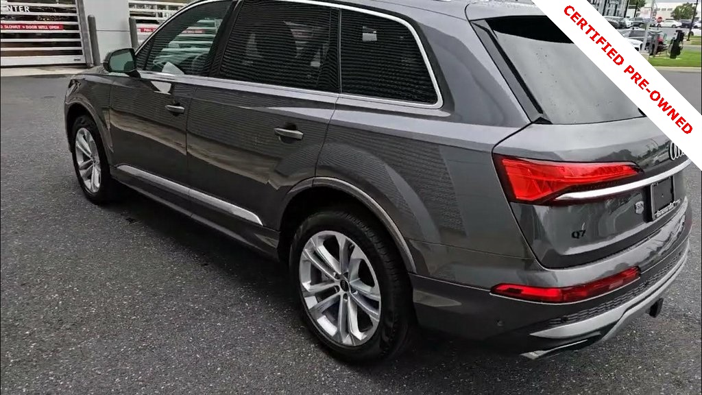 2025 Audi Q7 Premium's photo