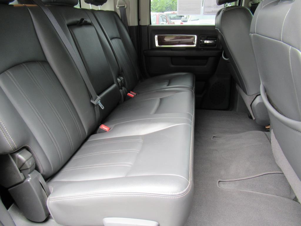 2010 Ram 2500 Laramie photo 23