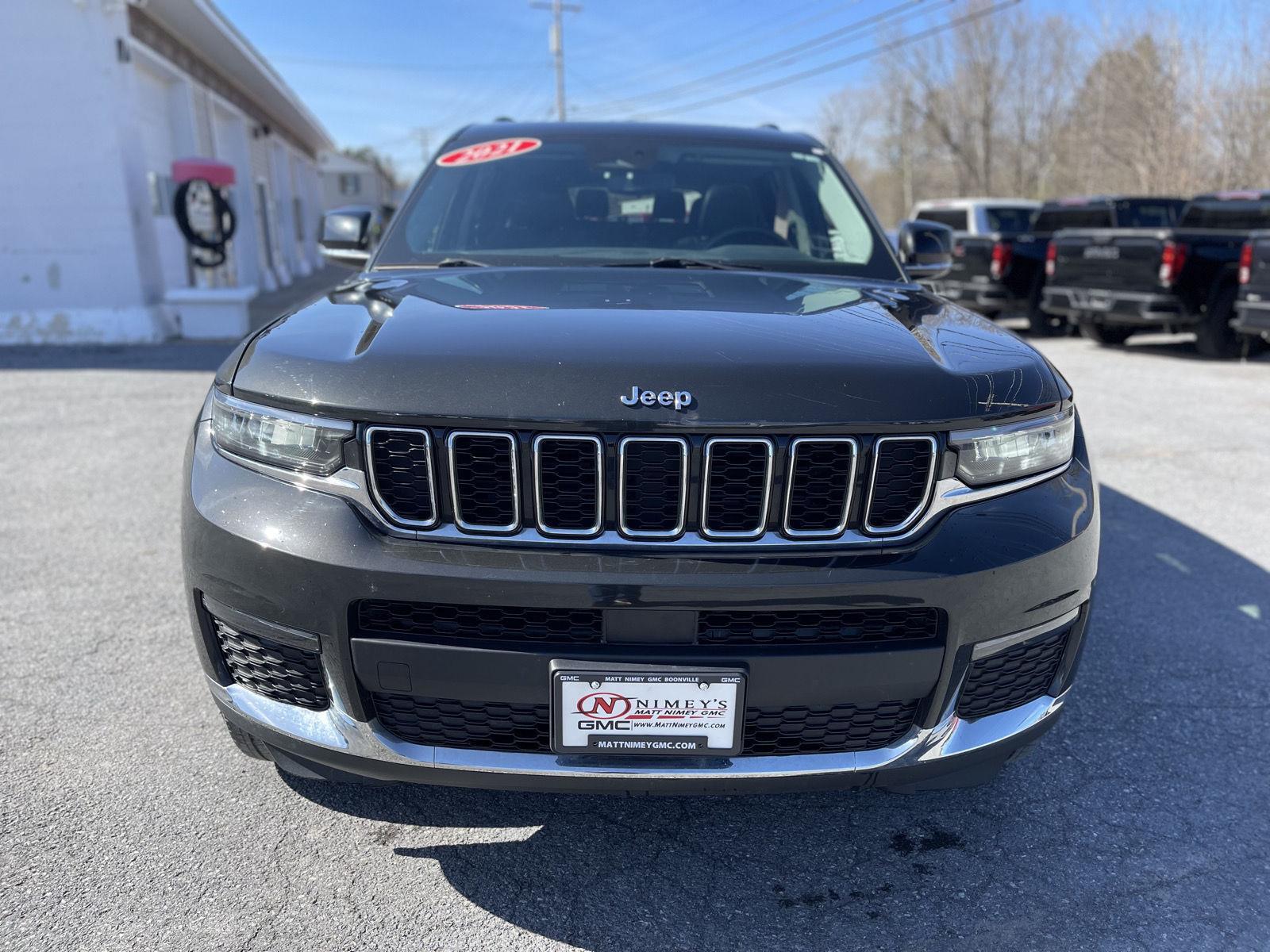 2021 Jeep Grand Cherokee Limited photo 2