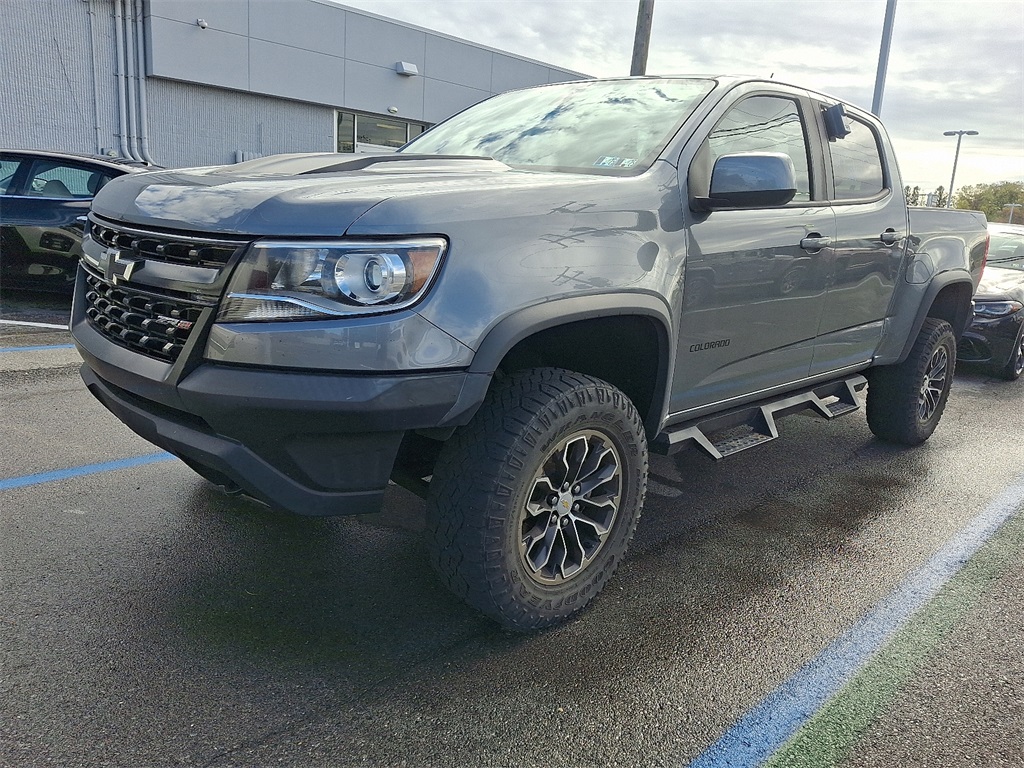 2019 Chevrolet Colorado ZR2 photo 2