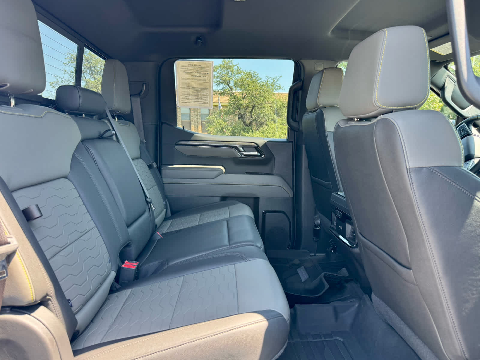 2022 Chevrolet Silverado 1500 ZR2 photo 10