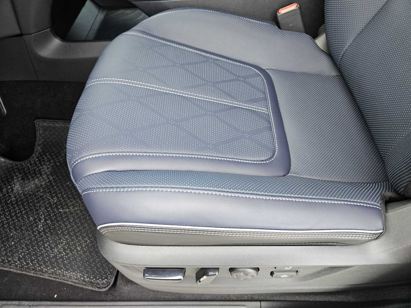 2026 INFINITI QX80 Sport - Photo 18