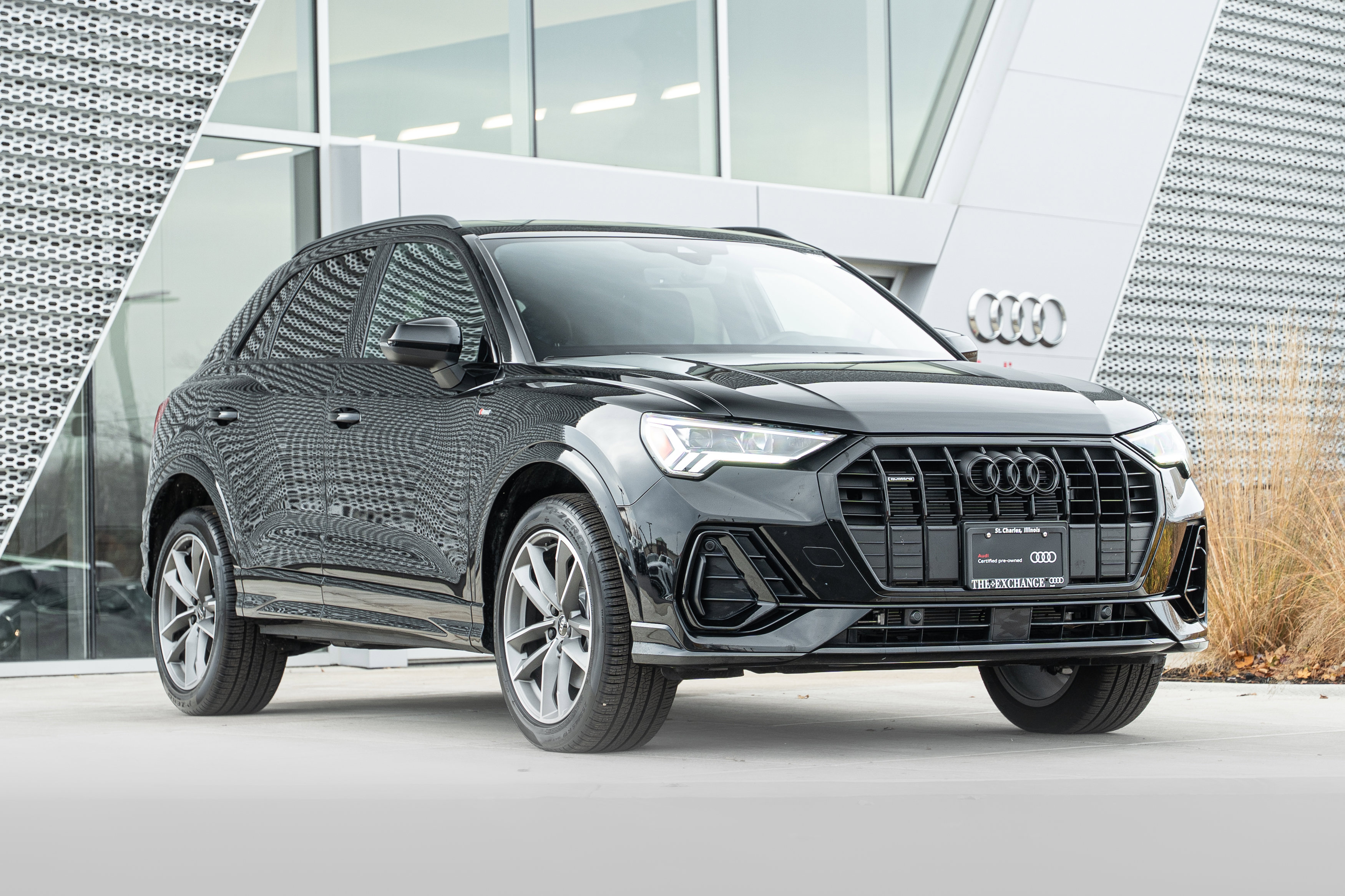 2025 Audi Q3 S Line Premium's photo