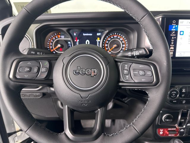 2025 Jeep Gladiator Mojave photo 12