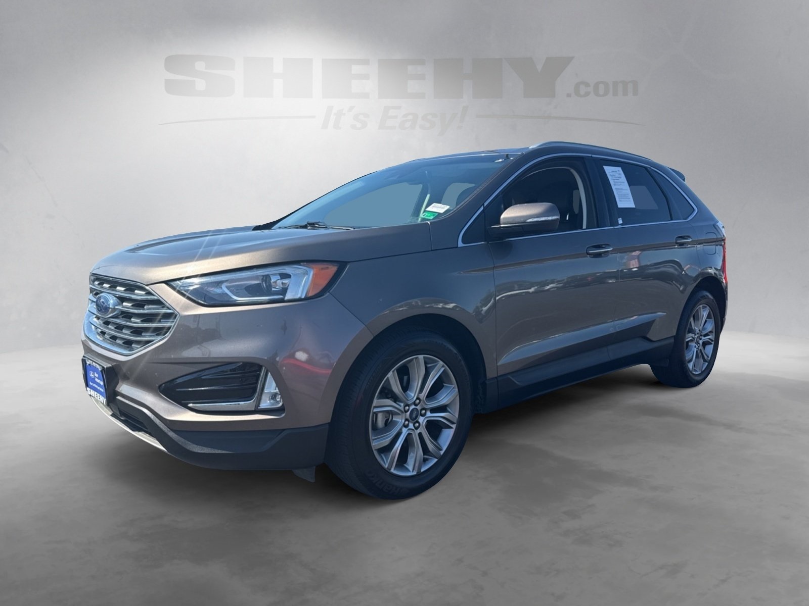2019 Ford Edge Titanium photo 14