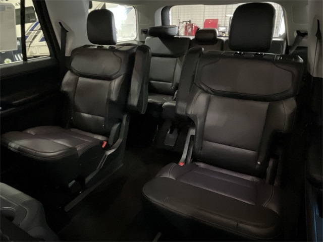 2025 Ford Expedition Platinum photo 24