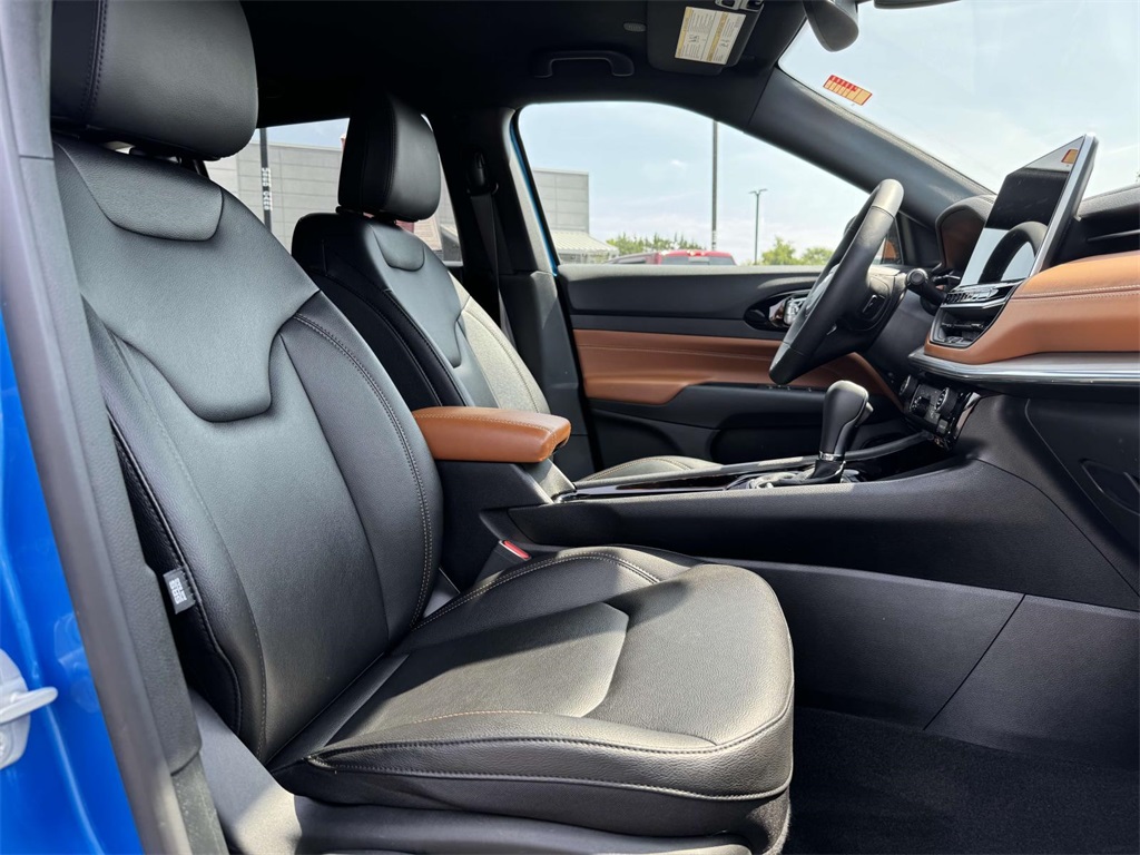 2024 Jeep Compass Limited photo 11