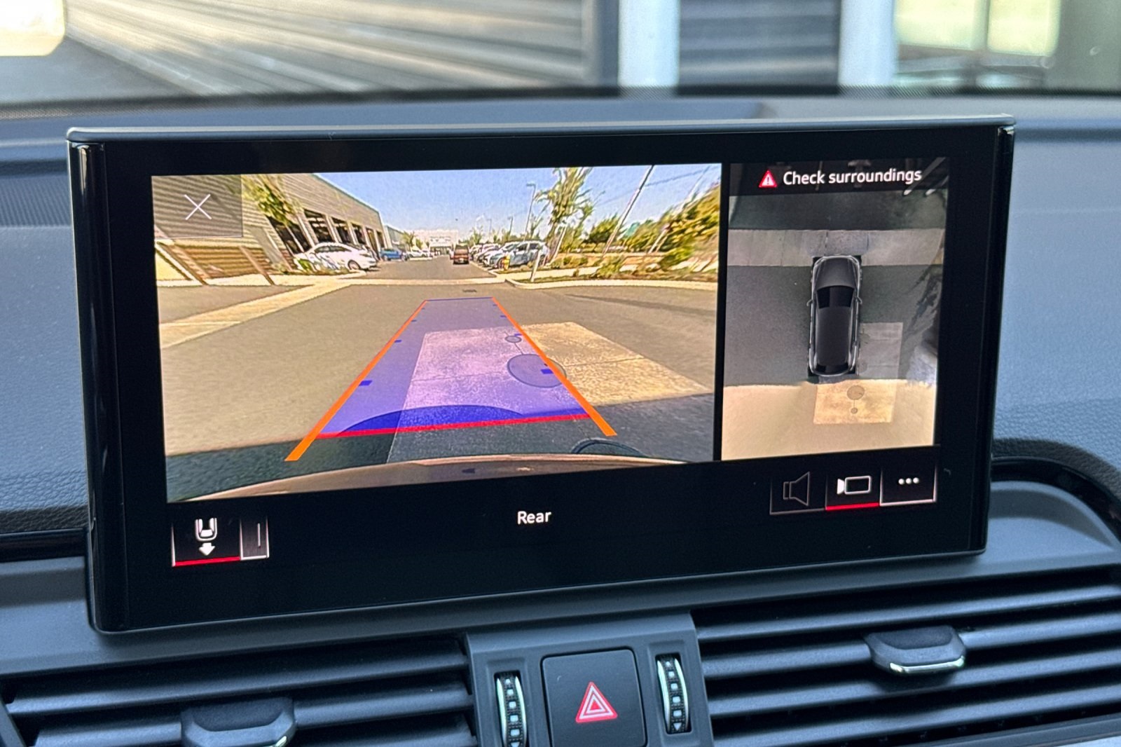 2024 Audi Q5 40 Premium Plus photo 19