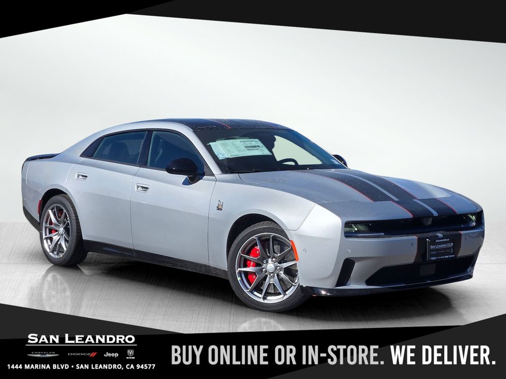 2026 Dodge Charger Daytona Scat Pack's photo