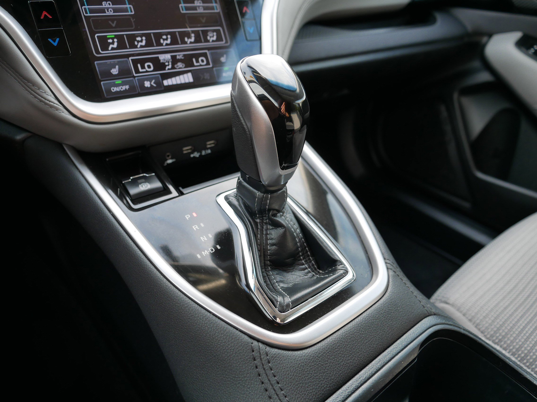 2022 Subaru Outback Premium photo 24