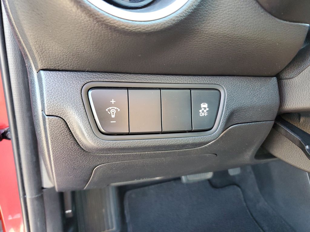 2023 Kia Forte LXS photo 14