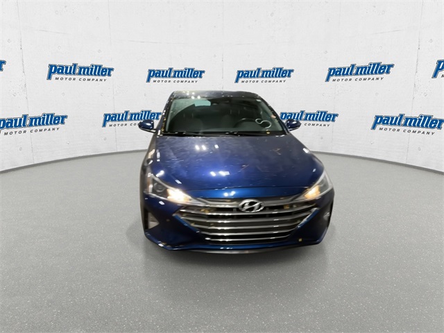 2020 Hyundai Elantra Value Edition photo 2
