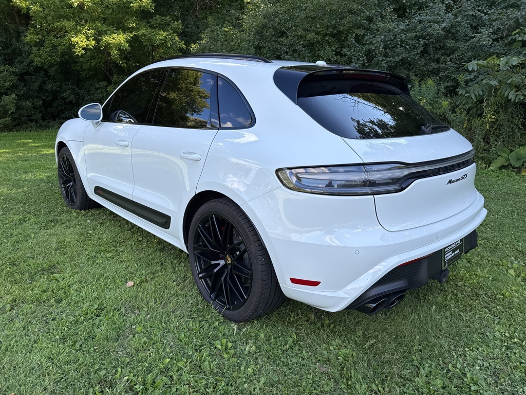 2022 Porsche Macan GTS photo 3