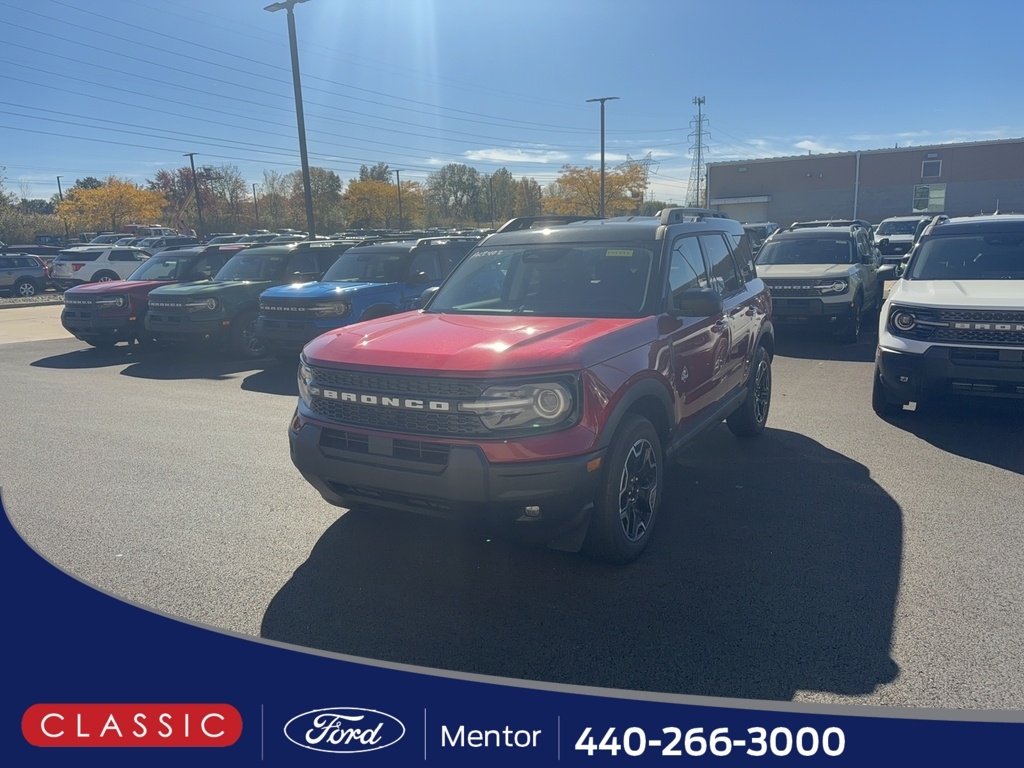 2025 Ford Bronco Sport Outer Banks's photo