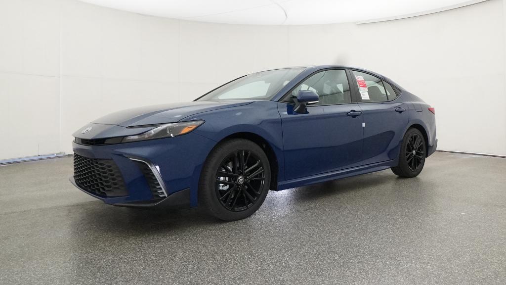 2026 Toyota Camry SE photo 6